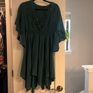 Super flowy emerald dress